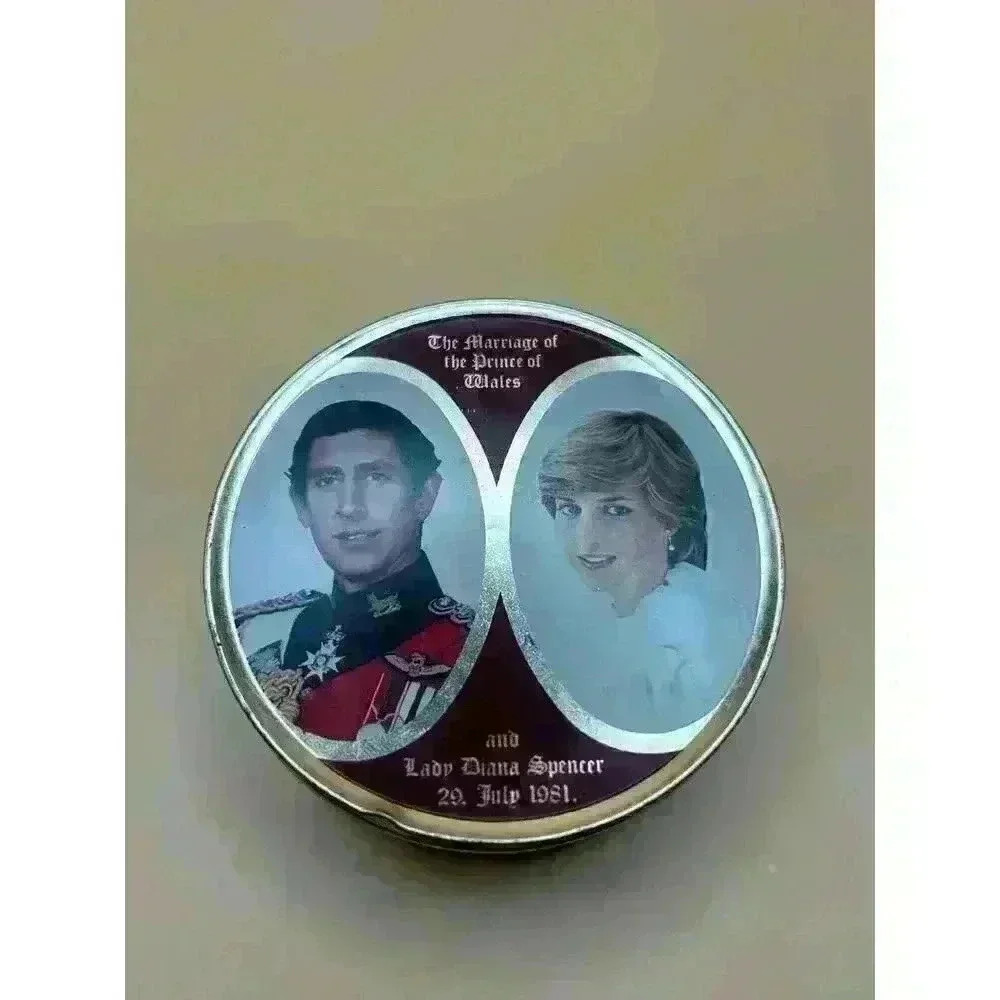Rare Commemorative Royal Wedding Tin Prince Charles Princess Diana 1981 SK Sweet